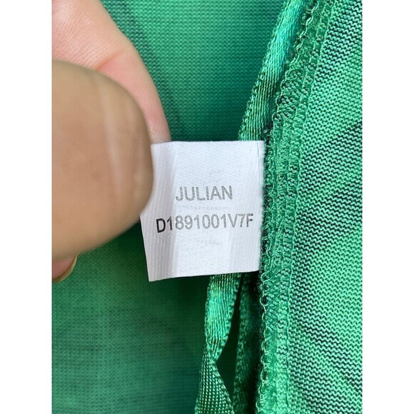 DVF Julian Silk Jersey Wrap Dress – Size 2, Green Geometric Print, 3/4 Sleeves - Picture 2 of 10